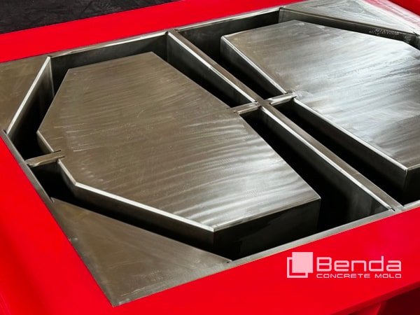 RETAINING & LANDSCAPE MOLDS - 2