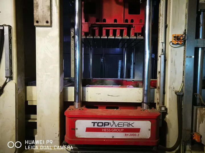 Benda Mold on HESS 2000-3